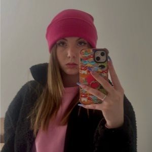 Meet your Posher, Emmery